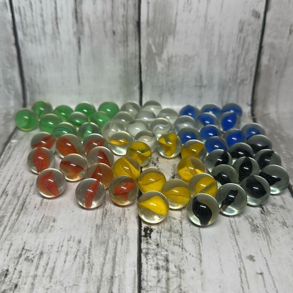 Lot Of 60 Marbles‎ Mostly Swirls Great Assortment Blue Green Black Orange